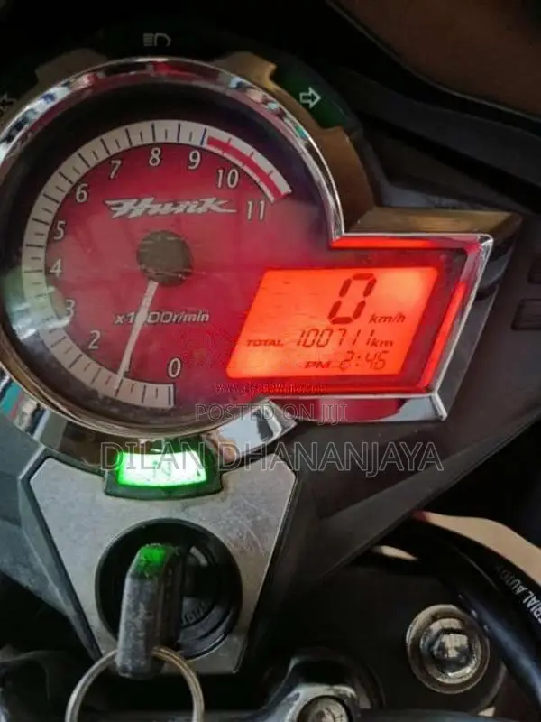 Hero-Honda Hunk 2012 Motorbike (Used)