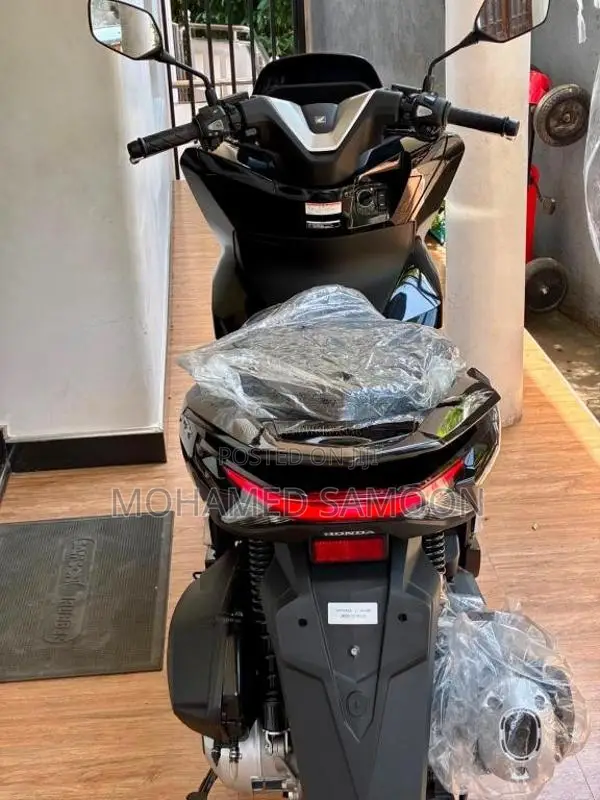 Honda Pcx 2025 Motorbike Brand New