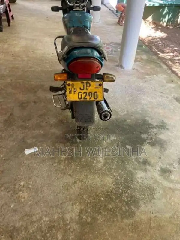 Honda Honda 2004 Motorbike (Used)