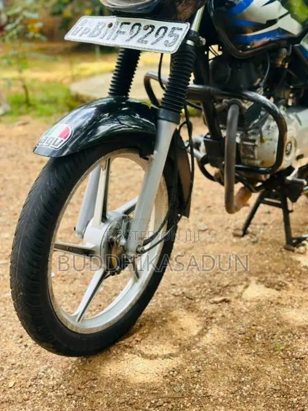 Bajaj CT-100 2018 Motorbike (Used)