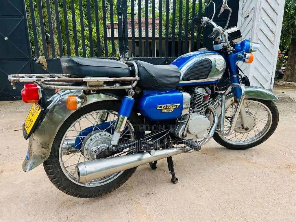 Honda CD125 1999 Motorbike (Used)