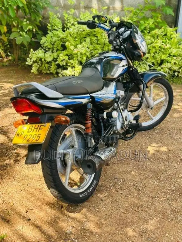 Bajaj CT-100 2018 Motorbike (Used)