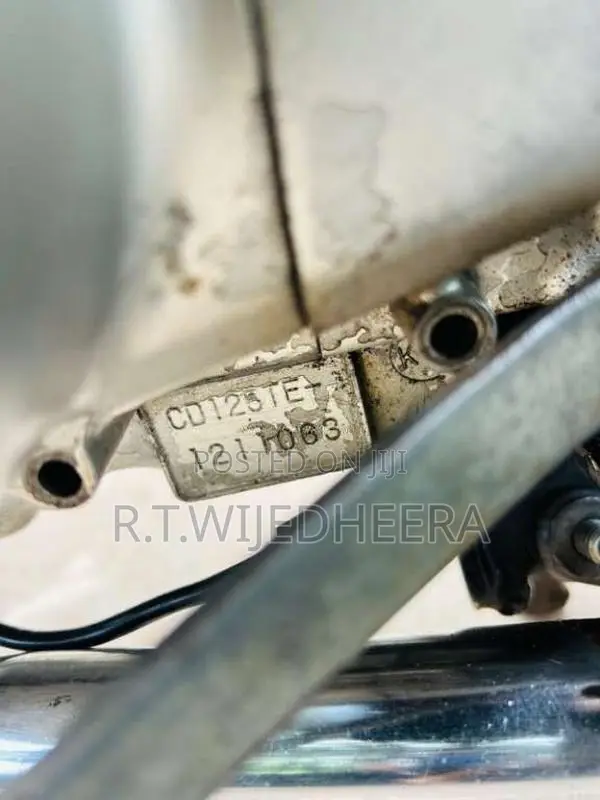 Honda CD125 1999 Motorbike (Used)