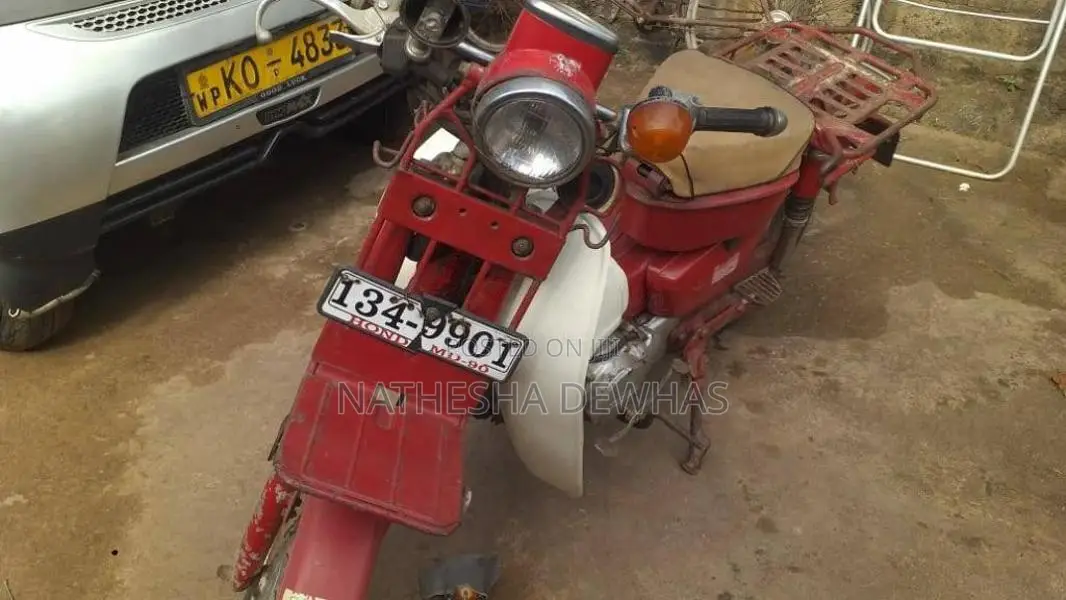Honda MD 90 1999 Motorbike (Used)
