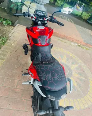 Bajaj Pulsar N160 2025 Motorbike (Used)