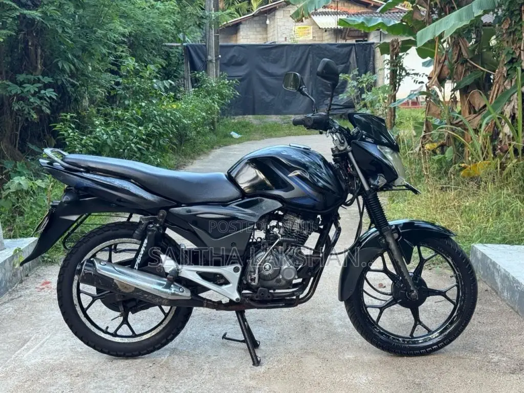 Bajaj Discover 2014 Motorbike (Used)