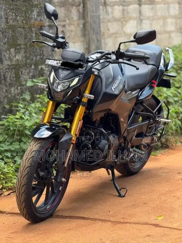 Hero Hunk 160 R 2025 Motorbike Unregistered (Recondition)
