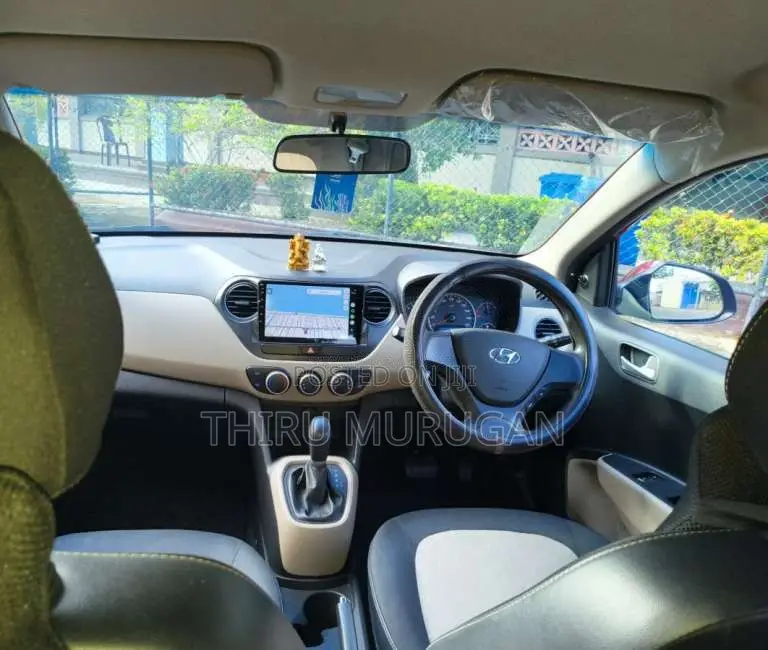 Hyundai Grand I10 2017 Car (Used)