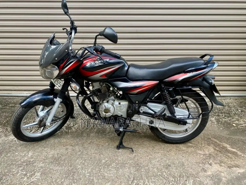 Bajaj Discover 2016 Motorbike (Used)