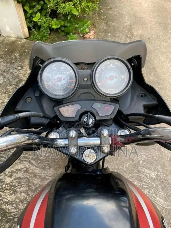 Bajaj Discover 2016 Motorbike (Used)