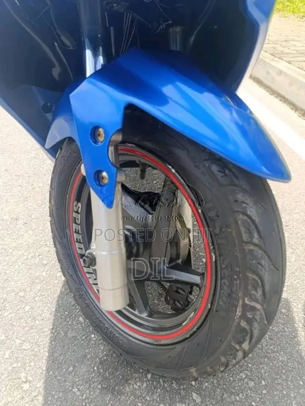 Hero Dash VX 2017 Motorbike (Used)