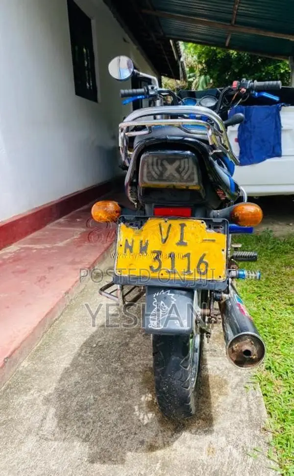 Bajaj CT-100 2010 Motorbike (Used)