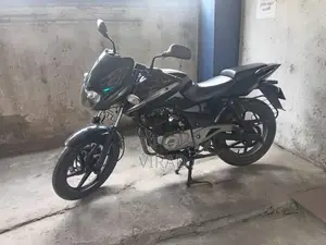 Bajaj Pulsar 2016 Motorbike (Used)