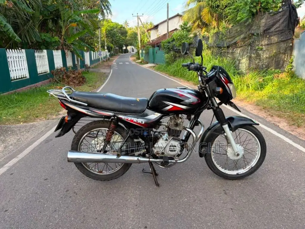 Bajaj CT-100 2011 Motorbike (Used)