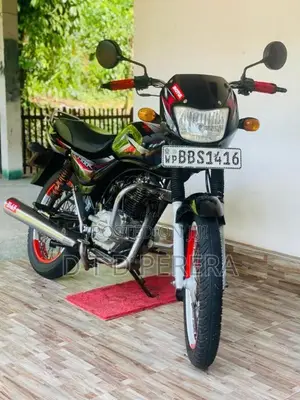 Bajaj CT-100 2014 Motorbike (Used)
