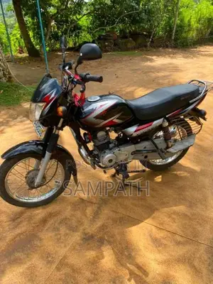 Bajaj CT-100 2013 Motorbike (Used)