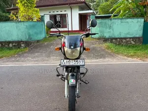 Bajaj CT-100 2011 Motorbike (Used)