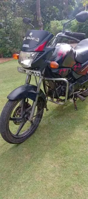 Hero-Honda Glamour 2008 Motorbike (Used)