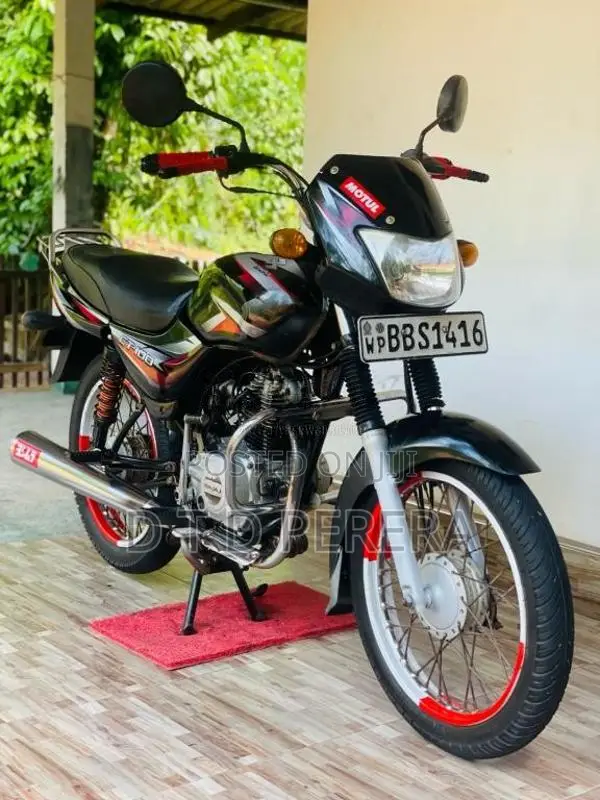 Bajaj CT-100 2014 Motorbike (Used)
