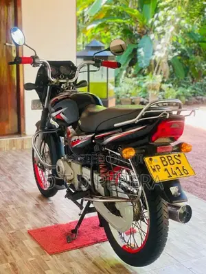 Bajaj CT-100 2014 Motorbike (Used)