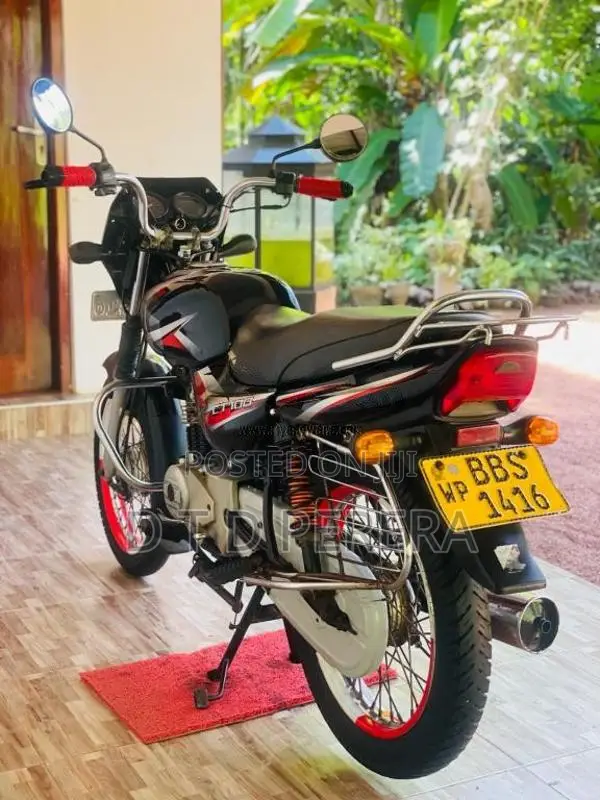 Bajaj CT-100 2014 Motorbike (Used)