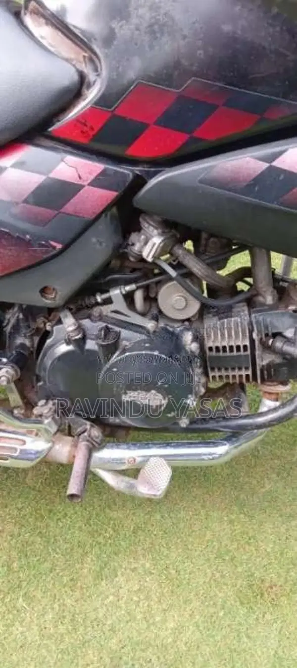 Hero-Honda Glamour 2008 Motorbike (Used)
