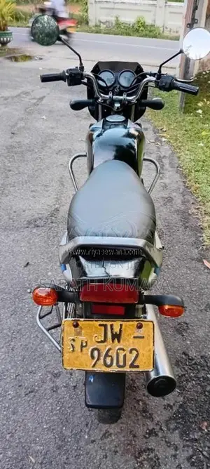 Bajaj CT-100 2004 Motorbike (Used)