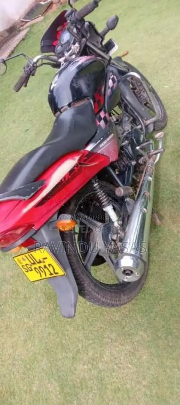 Hero-Honda Glamour 2008 Motorbike (Used)