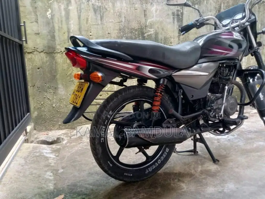 Bajaj Platina 2014 Motorbike (Used)