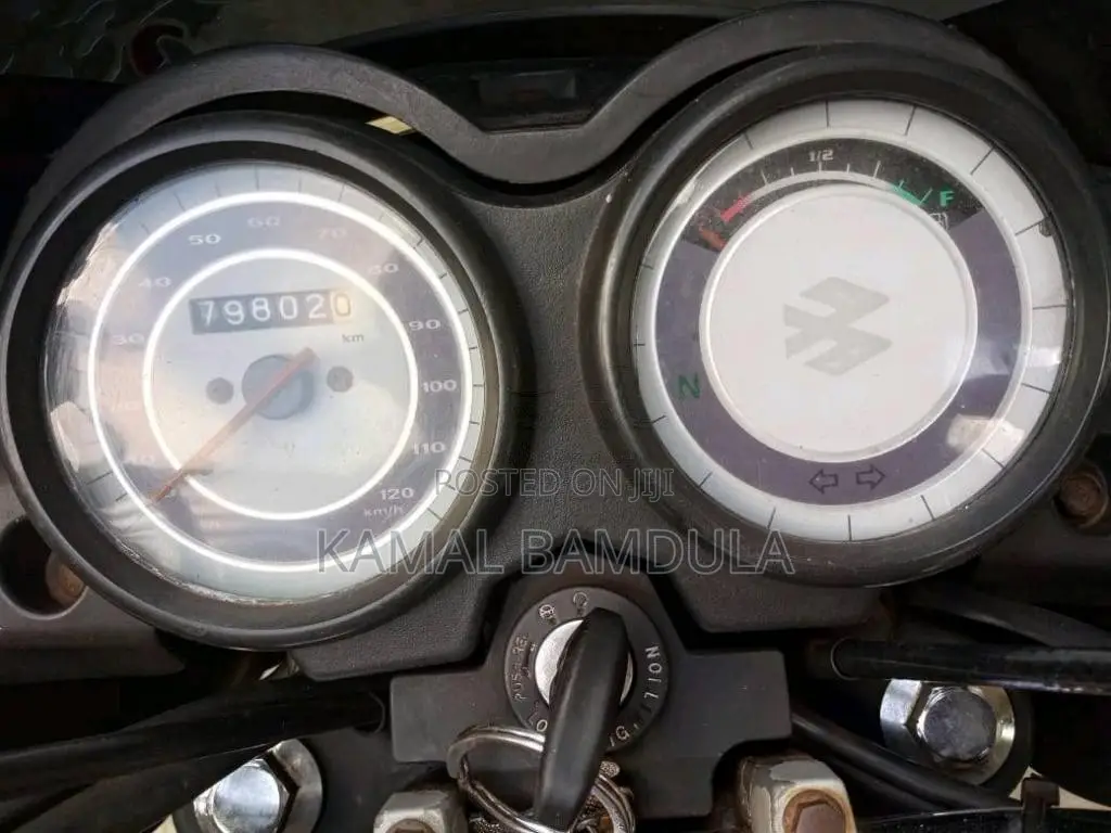 Bajaj Platina 2014 Motorbike (Used)