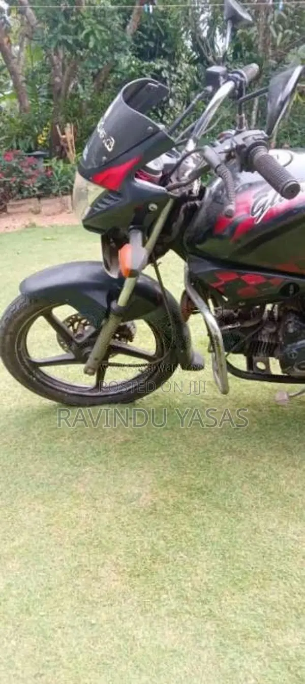Hero-Honda Glamour 2008 Motorbike (Used)