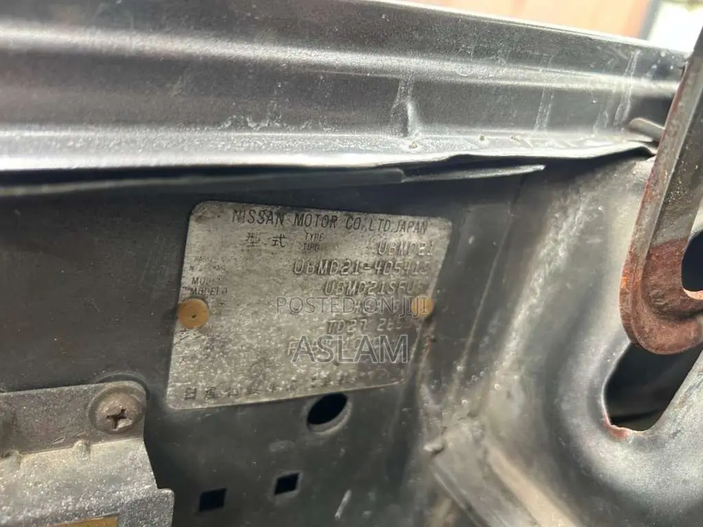 Nissan D-21 4X4 1988 Pickup (Used)