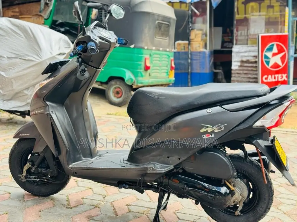 Honda Dio 2017 Motorbike (Used)
