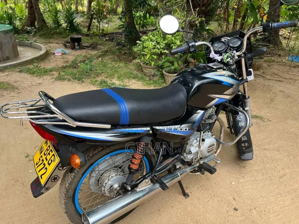 Bajaj CT-100 2016 Motorbike (Used)