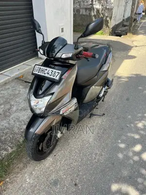 TVS Ntorq 2018 Motorbike (Used)