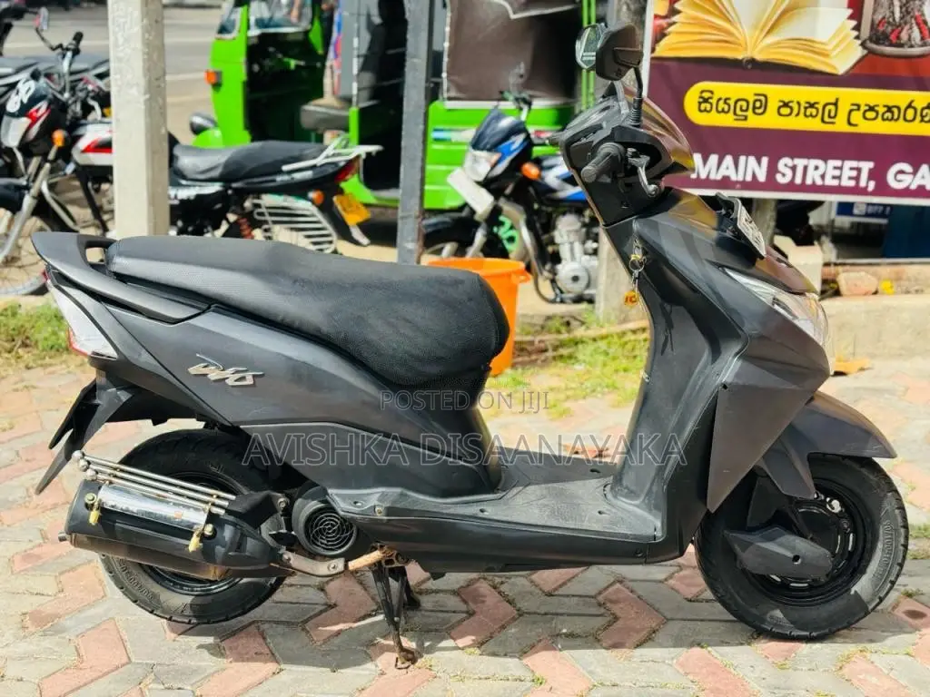 Honda Dio 2014 Motorbike (Used)