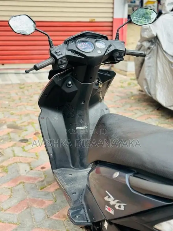 Honda Dio 2014 Motorbike (Used)