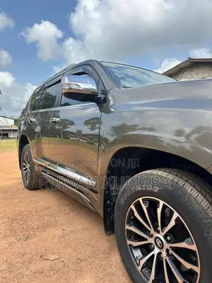Toyota Prado 2015 SUV (Used)