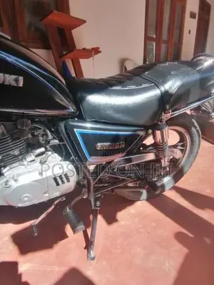 Suzuki 125 H 1996 Motorbike (Used)