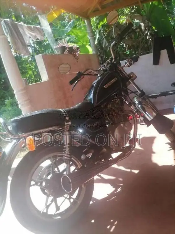 Suzuki 125 H 1996 Motorbike (Used)