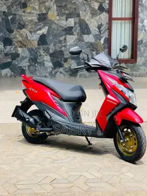 Honda Dio DLX 2025 Motorbike (Used)