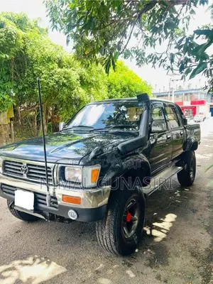 Toyota LN 107 1991 Pickup (Used)