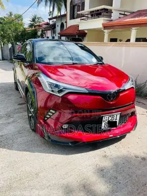 Toyota CHR NGX 10 2018 SUV (Used)