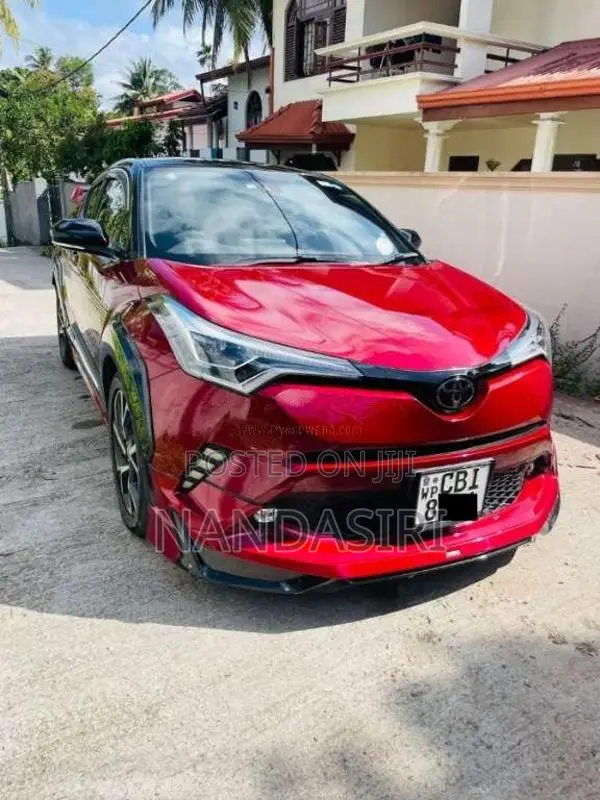 Toyota CHR NGX 10 2018 SUV (Used)