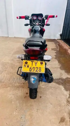 Bajaj Discover 2007 Motorbike (Used)