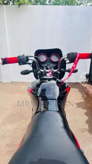 Bajaj Discover 2007 Motorbike (Used)