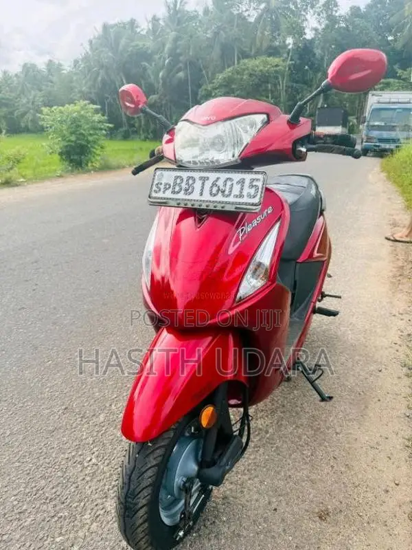 Hero Pleasure 2015 Motorbike (Used)