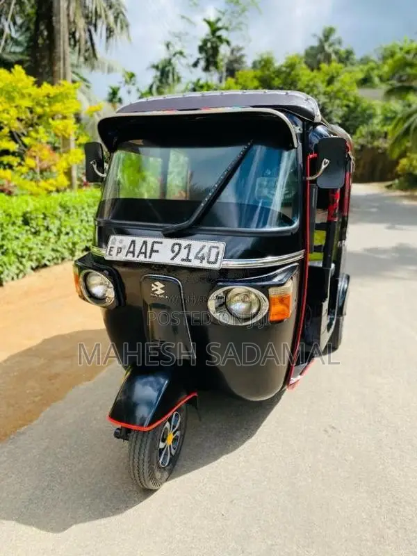 Bajaj 4 stroke 2012 Three Wheel (Used)