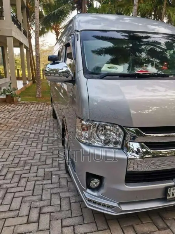 Toyota KDH 2007 Van (Used)