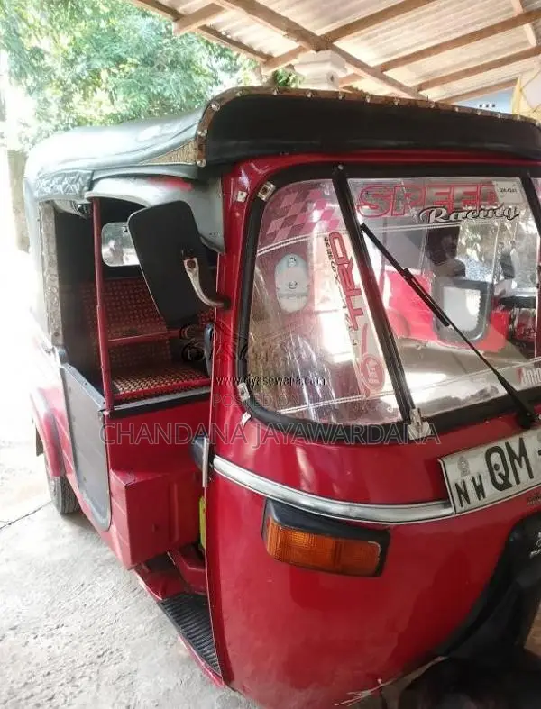 Bajaj 4 Stroke 2007 Three Wheel (Used)